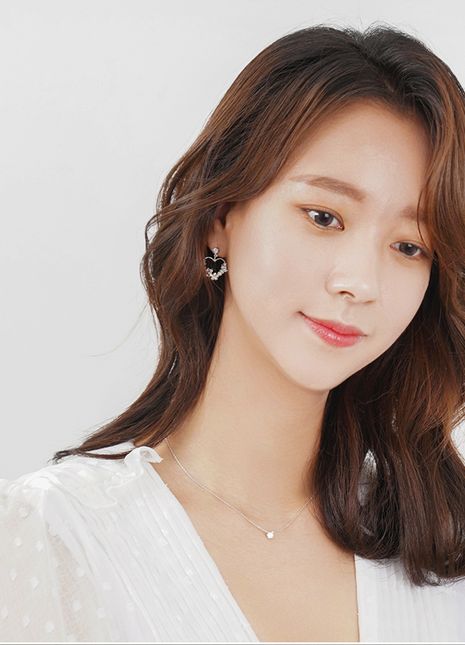 Циркон шигтгээтэй хүзүүний зүүлт 2 төрөл